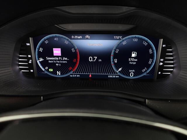 Skoda SCALA 1.0 TSI Ambition 110pk | Navigatie | Parkeercamera | 18 inch lichtmetalen velgen | Verlengde garantie