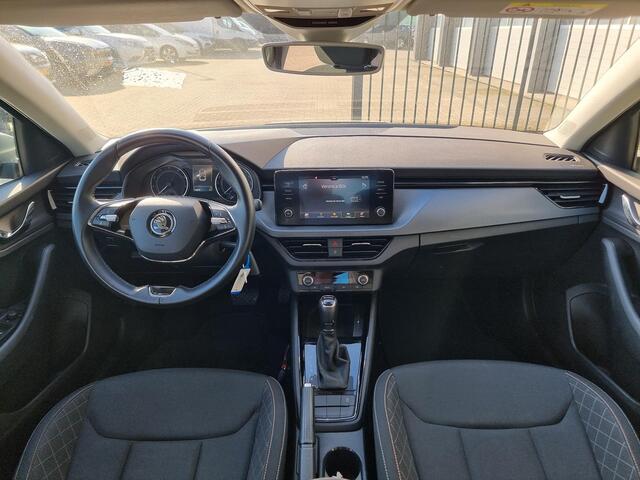 Skoda SCALA 1.0 TSI Ambition | Apple CarPlay / Android Auto navigatie | Climate Control | Licht metalen velgen |