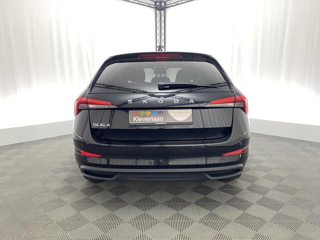 Skoda SCALA 1.0 TSI Ambition Comfort | Apple carplay | 5-deurs | Cruise adaptief | Sportstoelen | LED | Lane assist