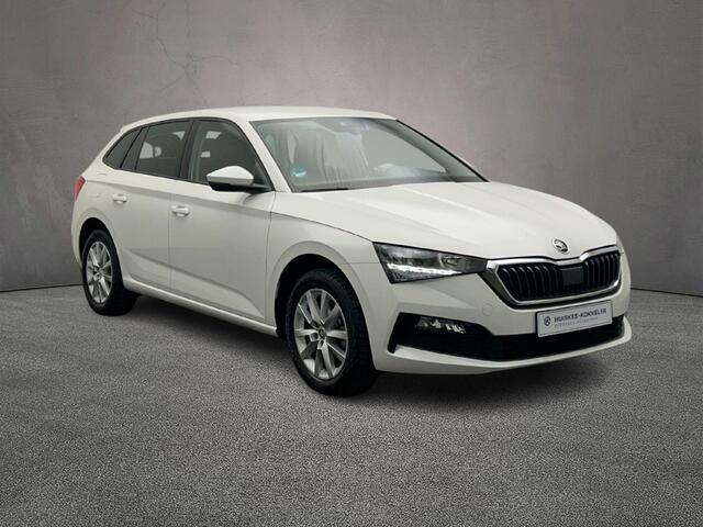 Skoda SCALA Ambition 1.0 TSI 110pk Cruise control, App connect, LED koplampen, Airco, DAB, Radio, Bluetooth