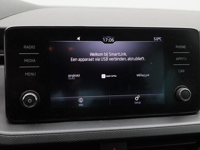 Skoda SCALA 1.0 TSi 115 Pk Automaat Ambition | Parkeersensorn | Cruise | Carplay | Trekhaak | 16 Inch | 95.577 Km !!