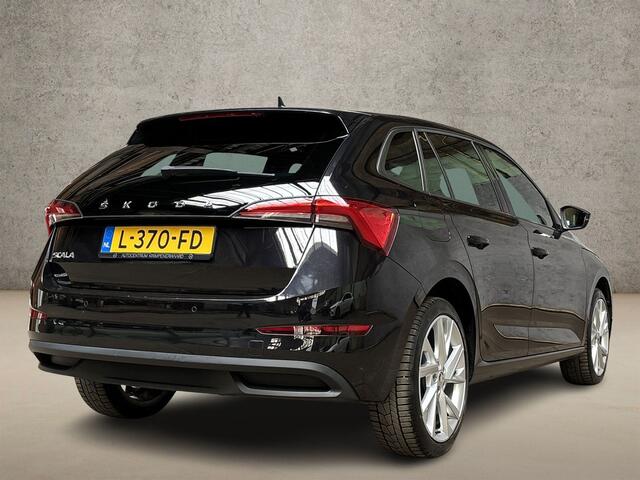 Skoda SCALA 1.0 TSI Sport (APPLE CARPLAY, KUIPSTOELEN, CLIMATE, STOELVERWARMING, SPORTSTOELEN, GETINT GLAS, PARKEERSENSOREN, LM VELGEN, NIEUWSTAAT)