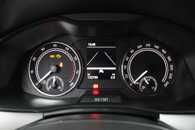 Skoda SCALA 1.0 TSI 110pk Sport Business | Trekhaak | Sportstoelen | All-Season banden |