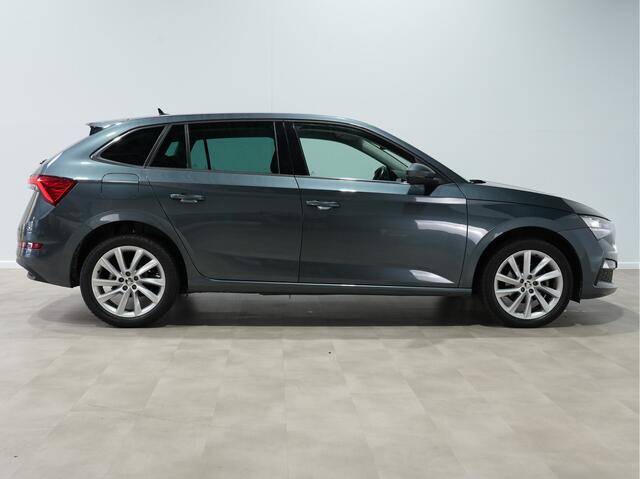 Skoda SCALA 1.0 TSI 110pk DSG Clever Clima Camara Navi via App 17"velgen Privacy glass 173