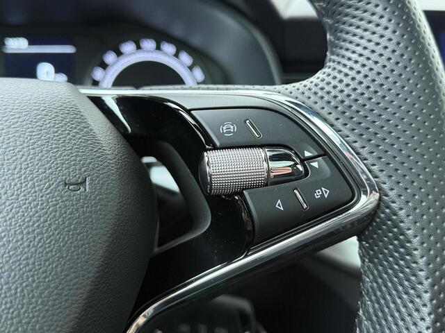 Skoda SCALA 1.0 TSI Sport Business | 110 PK | Panoramadak | Cruise control | Apple Carplay/Android Auto | 17" LM velgen |