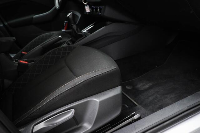 Skoda SCALA 1.0 TSI Ambition | LED | SMART LINK | DAB | PDC