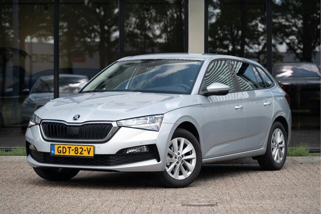 Skoda SCALA 1.0 TSI 110pk Ambition | Trekhaak | Navi by App | Camera | Cruise | Stoelverw. | PDC V+A