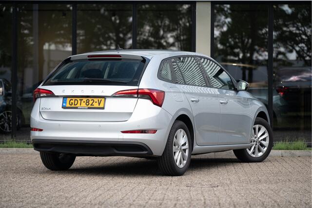 Skoda SCALA 1.0 TSI 110pk Ambition | Trekhaak | Navi by App | Camera | Cruise | Stoelverw. | PDC V+A