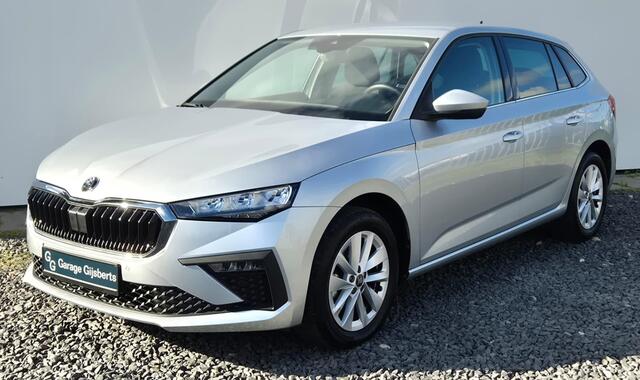 Skoda SCALA 1.0 TSI Selection Camera achter - Keyless - 16 Lichtmetaal - Led Koplampen - Image Pakket - Licht en Regen sensor - Skoda Care Connect service - Virtual cockpit - PDC voor en achter