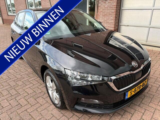 Skoda SCALA 1.0 TSI 81 kw Ambition LM velgen , Carplay