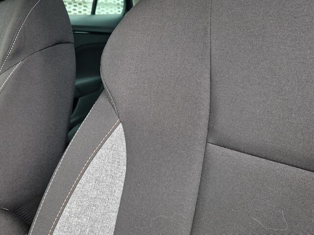 Skoda SCALA 1.0 TSI Selection / Image Pakket / Charging