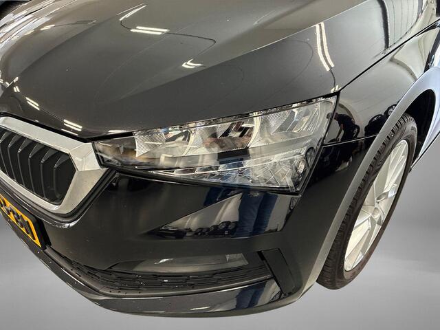 Skoda SCALA 1.0 TSI 110pk DSG Ambition · Apple/Android Car Play · P-Sensoren · Cruise Control · Getint Glas · 17'' Inch ·