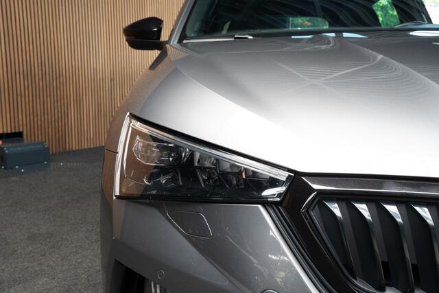 Skoda SCALA 1.0 TSI Monte Carlo Matrix Koplampen Navigatie Stuur & Stoel verwarming Cruise control Winter set