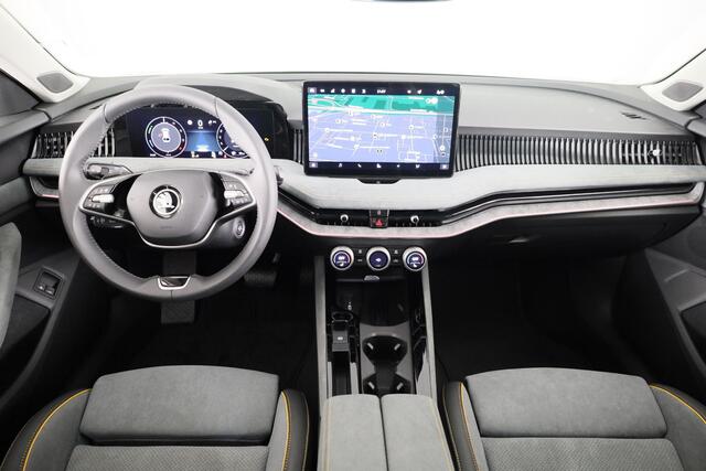 Skoda SUPERB Combi 1.5 TSI iV First Edition 204pk Plug in Hybrid | Panoramadak | Trekhaak wegklapbaar | Canton Soundsystem