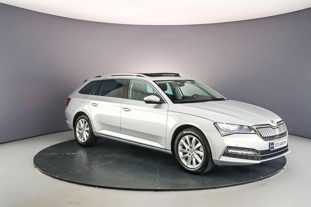 Skoda SUPERB Combi Business Edition Plus 1.4 TSI PHEV 218pk DSG Automaat Panoramadak, Elektrische achterklep, Achteruitrijcamera, Cruise control, Navigatie, Parkeersensoren, LED koplampen