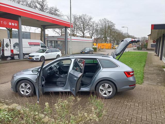 Skoda SUPERB 1.5 TSI ACT Business Edit, DSG,Cruise,Navi