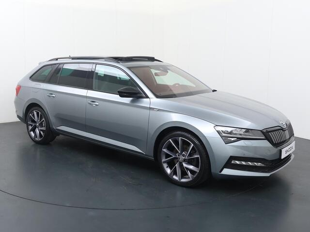 Skoda SUPERB Combi 1.4 TSI iV Sportline Business | 218 PK | Panoramadak | Trekhaak wegklapbaar | Adaptive cruise control |
