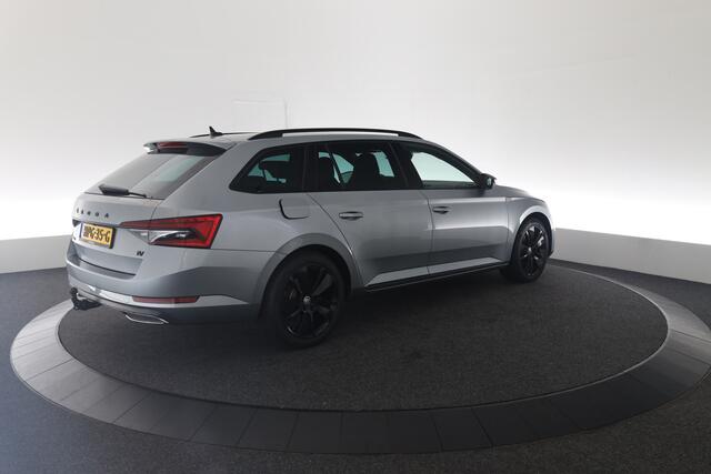 Skoda SUPERB Combi 1.4 TSI iV Sportline Business | Trekhaak | ACC | Stoel/stuur verwarming