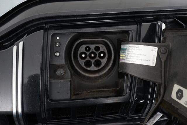 Skoda SUPERB Combi 1.4 TSI iV Sportline Business | Trekhaak | ACC | Stoel/stuur verwarming