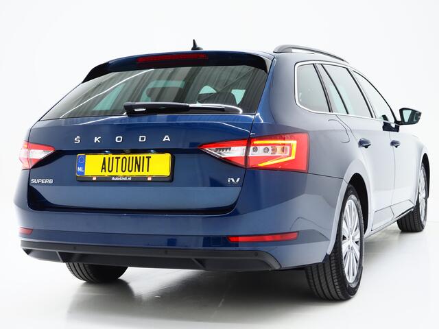 Skoda SUPERB Combi 1.4 TSI iV 218PK | Panoramadak | Trekhaak | Camera | Keyless | Adaptive Cruise | Carplay