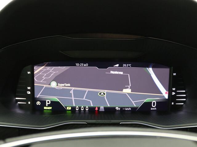Skoda SUPERB Combi 1.4 TSI iV Sportline Business 218PK DSG Adaptieve Cruise Controle, Achteruitrijcamera, Keyless, Stoel-Stuurverwarming, Navi, Trekhaak, 19" LM Velgen