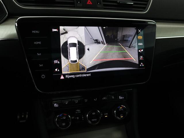 Skoda SUPERB 1.4 TSI iV Laurin & Klement | Panoramadak | Leder | Stoelventilatie | Adaptive cruise | Canton Sound | Memory | 360 camera | Trekhaak | Standkachel | Keyless | Virtual Cockpit | PHEV