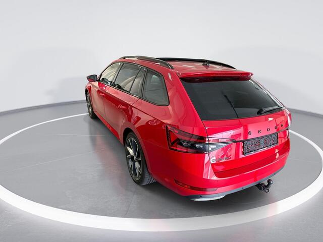 Skoda SUPERB Combi 1.4 Tsi 218pk iV Sportline Business · Keyless · Panoramadak · 360 Camera · Elek. Trekhaak · Stoelverwarming voor& Achter · 19'' Inch · Garantie t/m 17-10-2028 of 100.000km