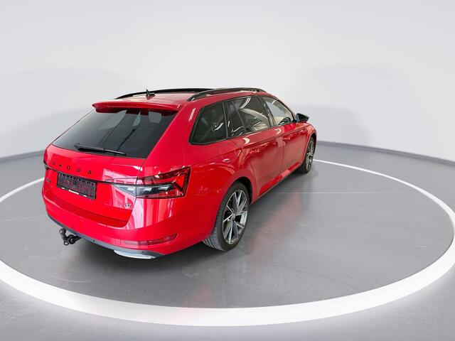 Skoda SUPERB Combi 1.4 Tsi 218pk iV Sportline Business · Keyless · Panoramadak · 360 Camera · Elek. Trekhaak · Stoelverwarming voor& Achter · 19'' Inch · Garantie t/m 17-10-2028 of 100.000km