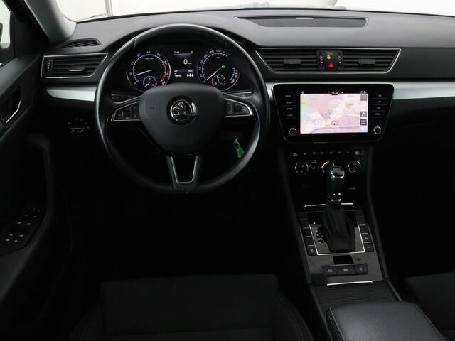 Skoda SUPERB 1.4 TSI Ambition | Panoramadak | Stoelverwarming | Trekhaak | Carplay | Memory | Navigatie | Climate control