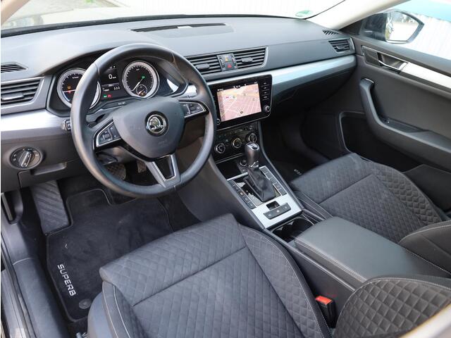 Skoda SUPERB Combi iV 1.4 TSI PHEV 218PK | Navigatie | Carplay/Android | Stoelverwarming |