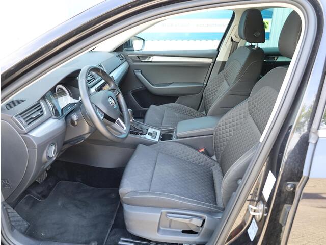 Skoda SUPERB Combi iV 1.4 TSI PHEV 218PK | Navigatie | Carplay/Android | Stoelverwarming |