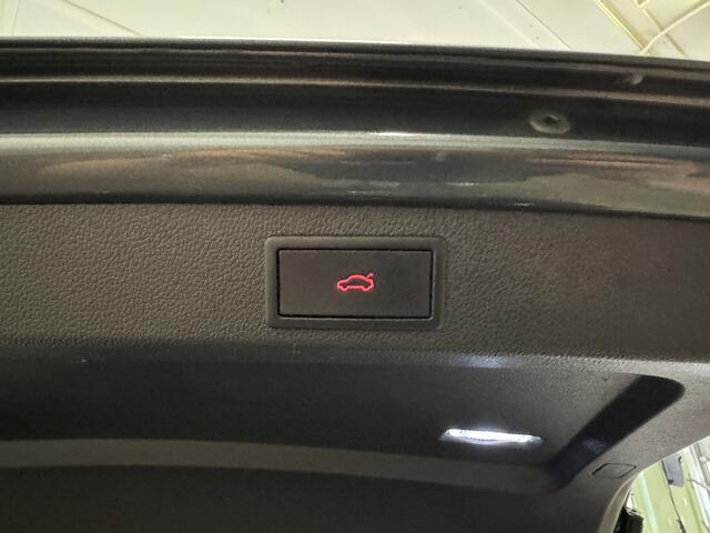 Skoda SUPERB Combi iV TSI 218PK [PHEV] BUSINESS VIRTUAL/CAMERA/ACC/STUURW. VERW.