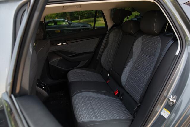 Skoda SUPERB Combi 1.5 TSI MHEV Business Edition Nieuw model! , Adap. cruise, Trekhaak, HUD, VOL!