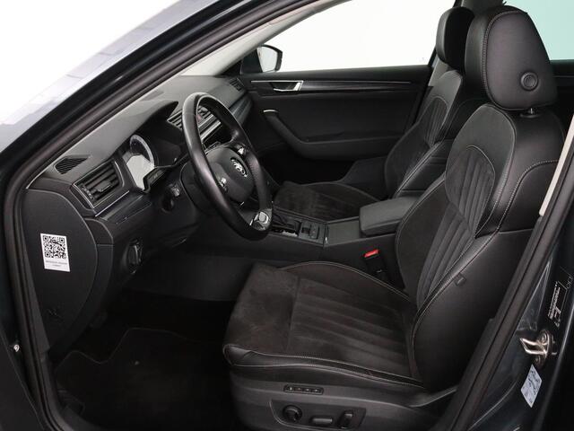 Skoda SUPERB 1.4 TSI iV BnsEdPlus | Camera | Adaptive cruise | Memory seats | Carplay | Stoelverwarming| Navigatie | Alcantara | Keyless