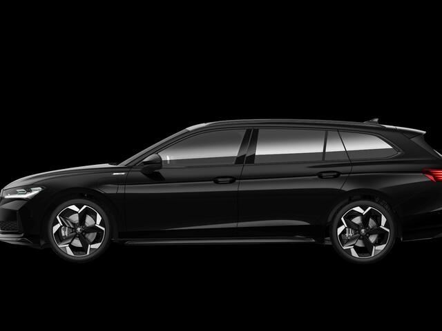 Skoda SUPERB combi Sportline Business 1.5 TSI PHEV 204 PK DSG | Panorama dak | Suite Sport Leder | 19" lichtmetalen velgen | Trekhaak | Massage stoelen |