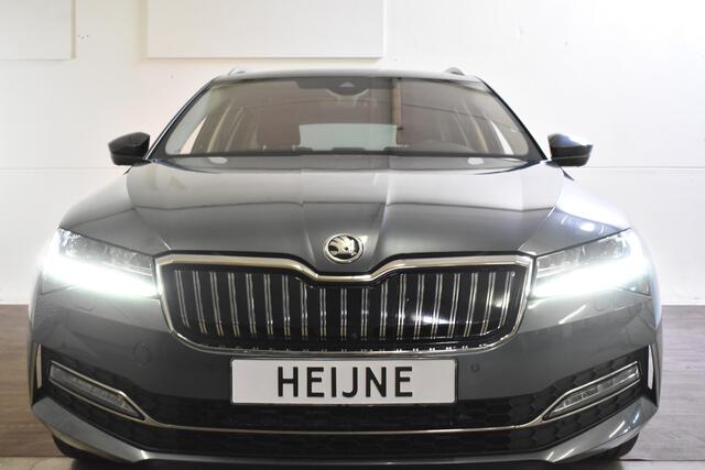 Skoda SUPERB Combi iV TSI 218PK HYBRID DSG Laurin & Klement LEDER/CANTON/TREKHAAK