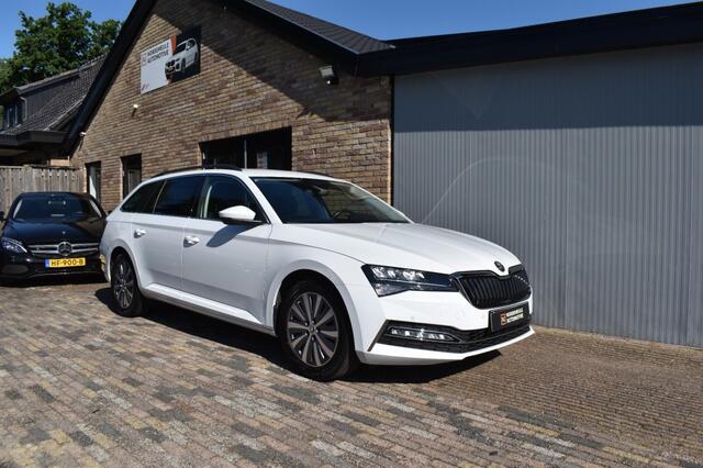 Skoda SUPERB 1.4 TSI IV Business ED. PLUS, 360 Camera, Trekhaak