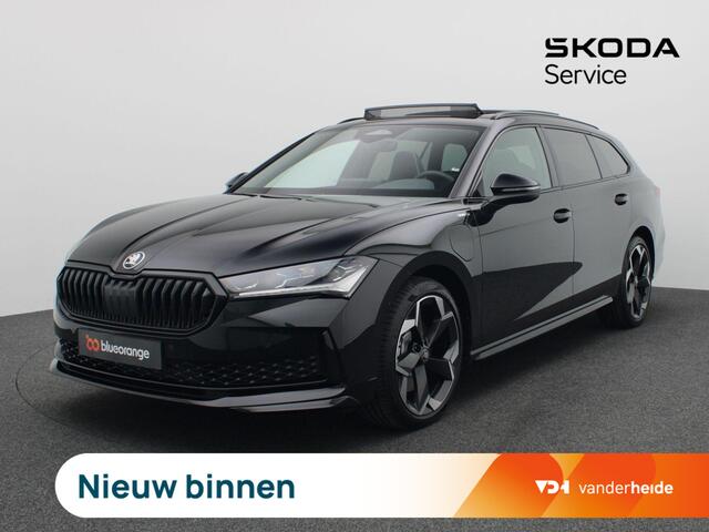 Skoda SUPERB Combi 1.5 TSI PHEV Sportline Business 204PK DSG Pano-Schuifdak, Matrix LED-verlichting, Achteruitrijcamera, Keyless, Side Assist, Memorystoel, Adaptieve Cruise Controle, Stoel-Stuurverwarming, Trekhaak, 19" LM Velgen