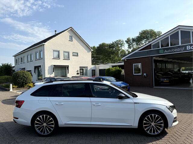 Skoda SUPERB Combi 1.4 TSI iV Phev Sportline Business Vol opties!!