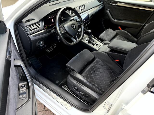 Skoda SUPERB Combi 1.4 TSI iV Phev Sportline Business Vol opties!!