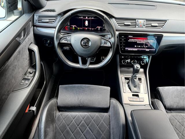 Skoda SUPERB Combi 1.4 TSI iV Phev Sportline Business Vol opties!!