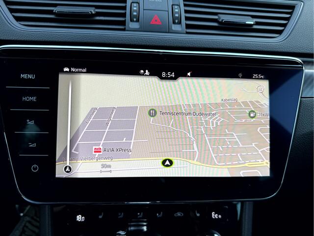 Skoda SUPERB Combi 1.4 TSI iV Phev Sportline Business Vol opties!!