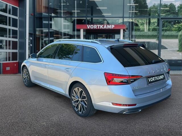 Skoda SUPERB 1.4 TSI DSG LAURIN en KLEMENT IV PANO-DAK/TREKHAAK/CAMERA/LEDER/NAVI