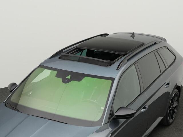 Skoda SUPERB Combi 1.4 TSI iV 218 pk DSG Sportline Business | Panoramadak | Trekhaak | Geheugenstoelen | Navigatie Columbus | Achteruitrijcamera