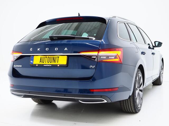 Skoda SUPERB Combi 1.4 TSI iV Laurin & Klement | Panoramadak | Trekhaak | Massage | Canton | Keyless | Adaptive Cruise