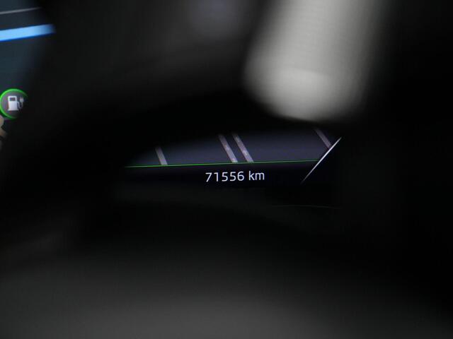 Skoda SUPERB Combi 1.4 TSI iV 218 pk DSG Sportline Business | Panoramadak | Trekhaak | Geheugenstoelen | Navigatie Columbus | Rondomzicht camera | Canton