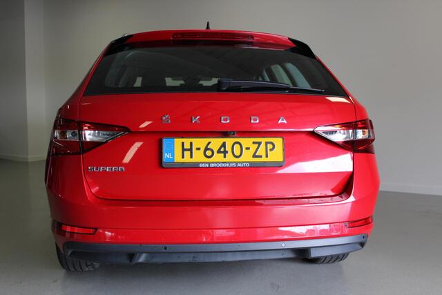 Skoda SUPERB Combi 2.0 TDI Business Edition | CANTON-AUDIO | 150PK | STOEL-VERW | ACC | BLINDSPOT | KEYLESS | E-KLEP |
