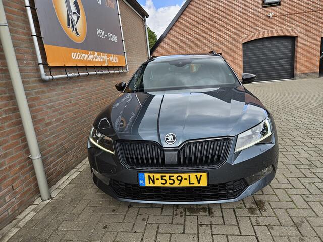 Skoda SUPERB Combi 2.0 TSI 4x4 Style