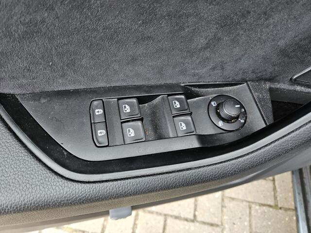 Skoda SUPERB Combi 2.0 TSI 4x4 Style