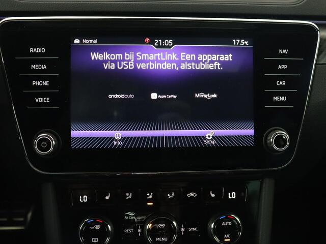Skoda SUPERB 1.5 TSI Sportline | Schuifdak | Alcantara | Achterbankverwarming | Adaptive cruise | Canton Sound | Camera | Memory | Carplay | Matrix LED | Virtual Cockpit | Keyless